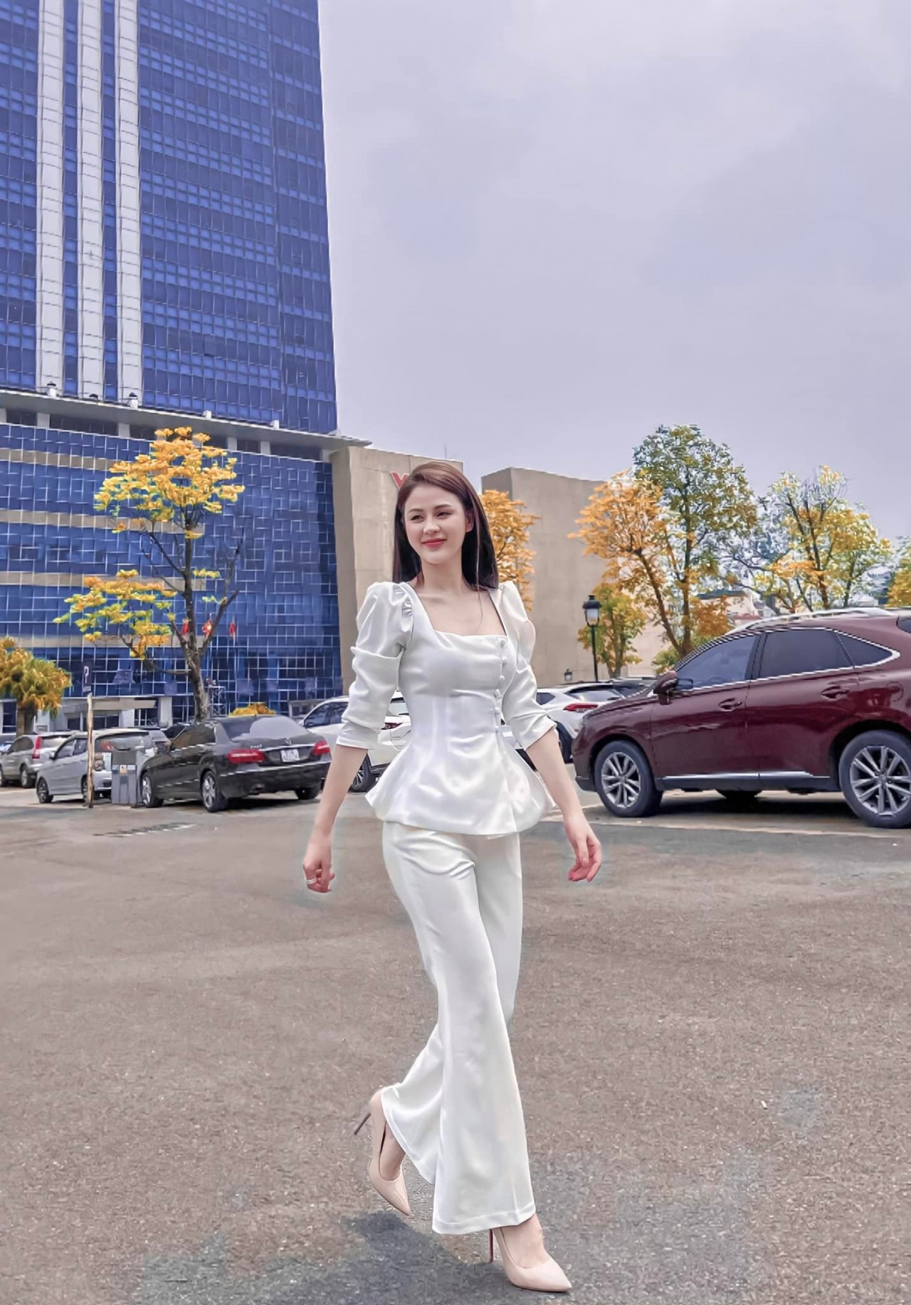 Nhan sắc diễn viên Lương Thu Trang