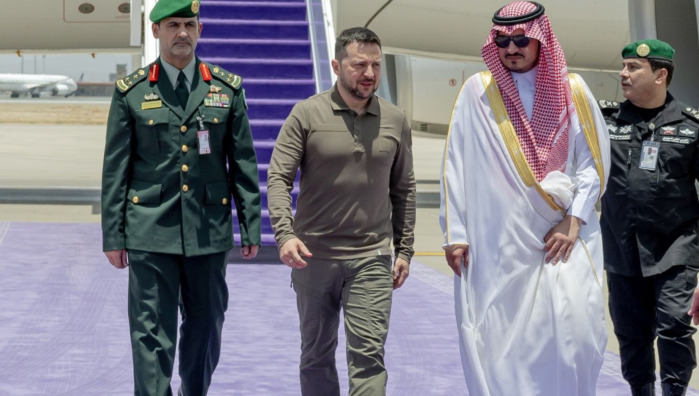 Tổng thống Ukraine Volodymyr Zelensky có chuyến thăm tới Saudi Arabialần đầu tiên. (Nguồn: Reuters) Tổng thống Ukraine Volodymyr Zelensky có chuyến thăm tới Saudi Arabialần đầu tiên. (Nguồn: Reuters)