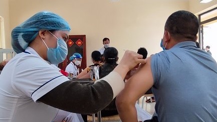 covid19 ngay 235 hon 1400 ca mac moi 543 ca khoi benh 1 f0 tu vong