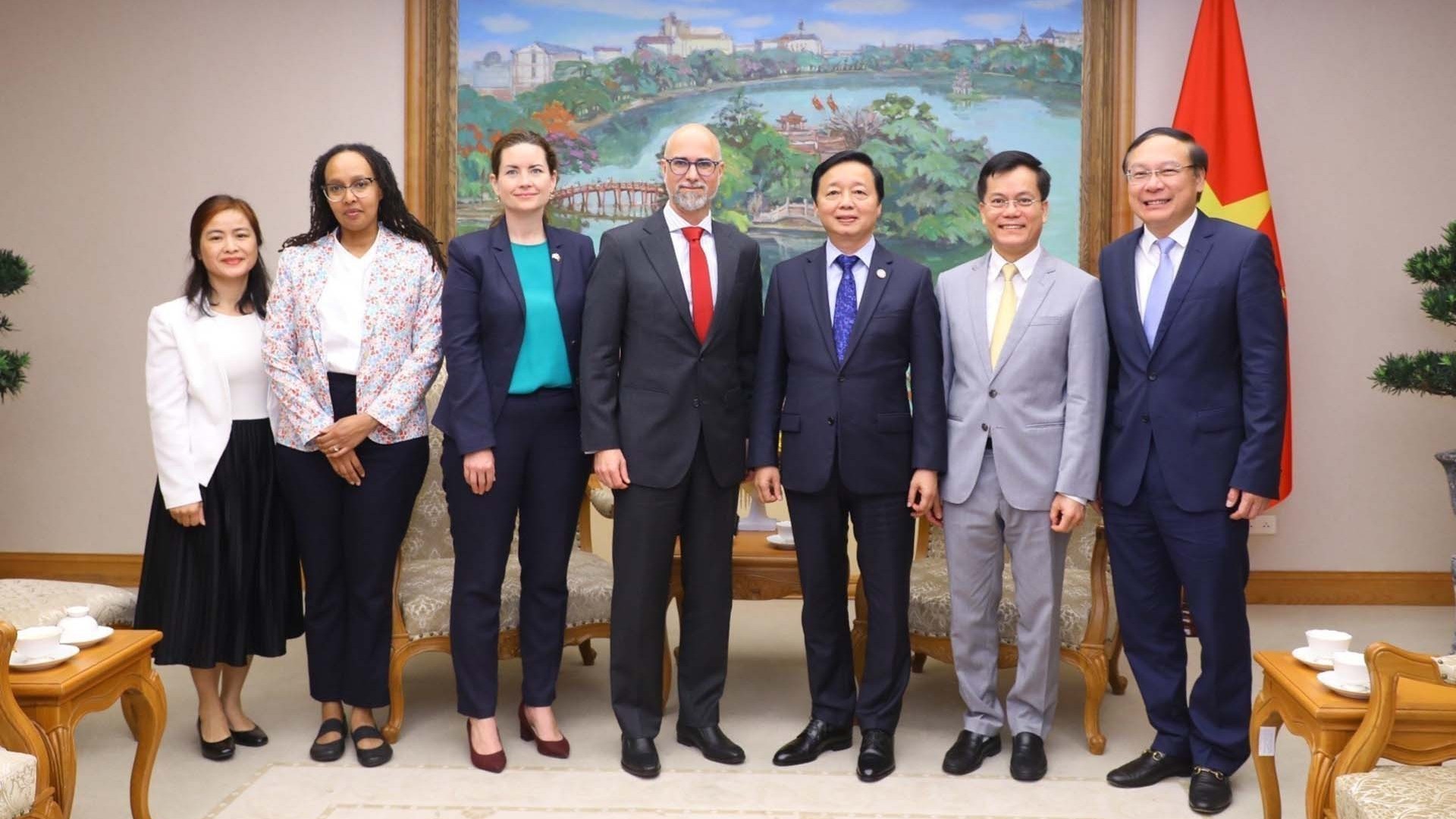 mong muon canada tiep tuc chia se bai hoc kinh nghiem ho tro viet nam trong phat trien xanh