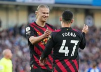 Erling Haaland đi vào lịch sử Ngoại hạng Anh, HLV Pep Guardiola khẳng định Man City chơi bóng tốt