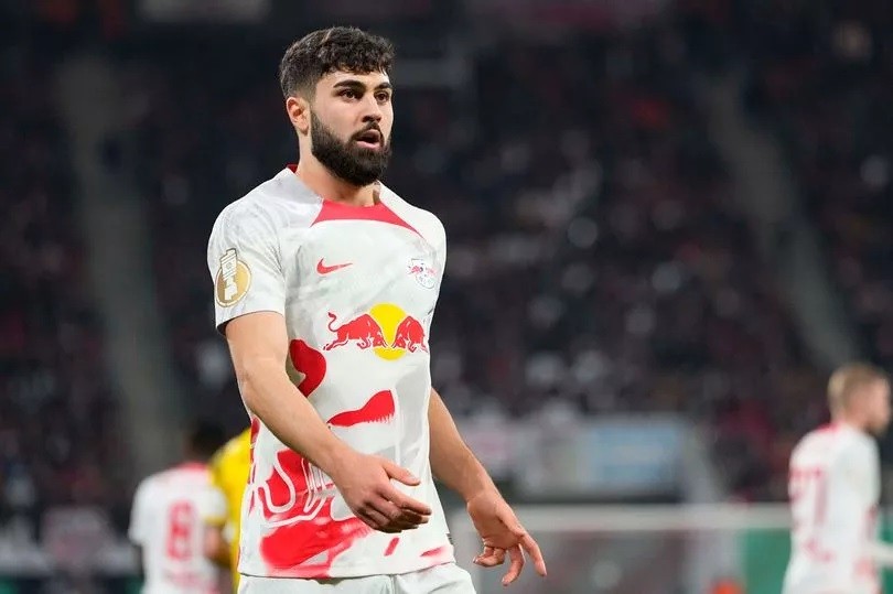 Chuyển nhượng cầu thủ ngày 26/5: MU liên hệ Jules Kounde, dự kiến đàm phán Jeremie Frimpong; Man City 'chốt' mua Josko Gvardiol Chuyển nhượng cầu thủ ngày 26/5: MU liên hệ Jules Kounde, dự kiến đàm phán Jeremie Frimpong; Man City 'chốt' mua Josko Gvardiol