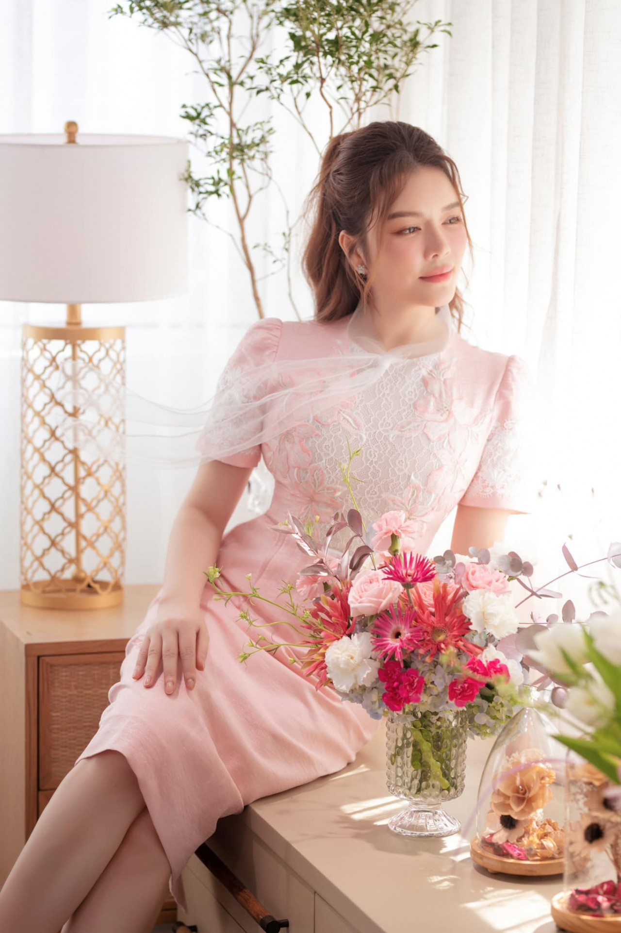 Diễn viên Lý Nhã Kỳ Diễn viên Lý Nhã Kỳ