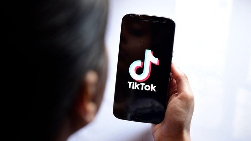 tiktok dang thu nghiem chatbot ai mang ten tako