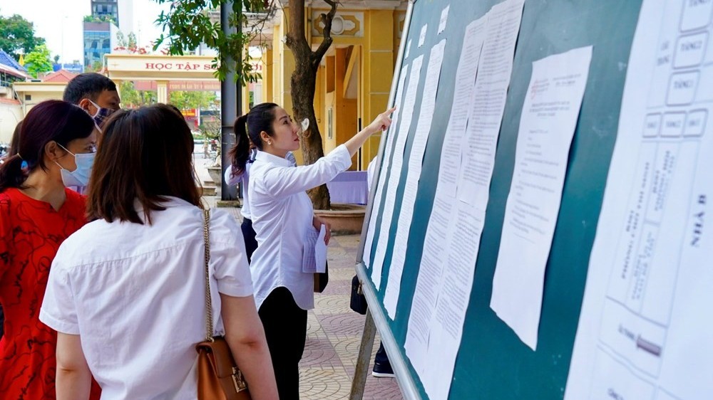 Vì sao Bộ Nội vụ đề xuất bỏ thi thăng hạng chức danh nghề nghiệp viên chức?