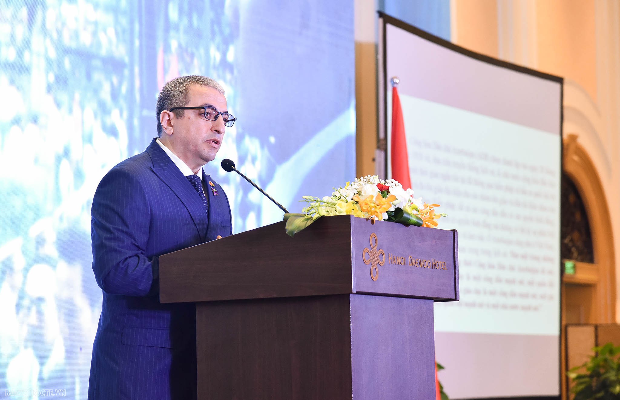 Thứ trưởng Ngoại giao Lê Thị Thu Hằng dự lễ kỷ niệm 105 năm Quốc khánh Azerbaijan Thứ trưởng Ngoại giao Lê Thị Thu Hằng dự lễ kỷ niệm 105 năm Quốc khánh Azerbaijan