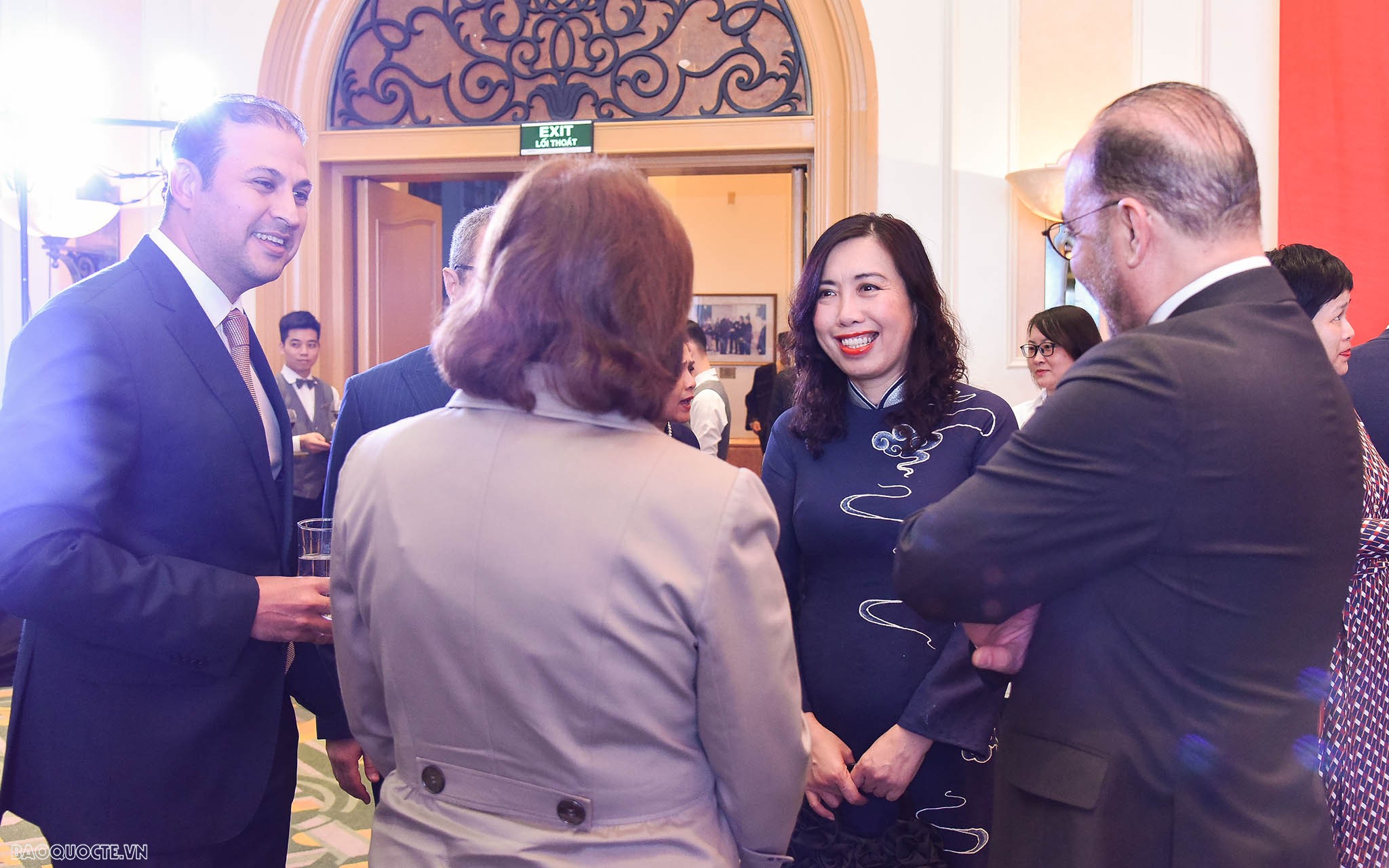 Thứ trưởng Ngoại giao Lê Thị Thu Hằng dự lễ kỷ niệm 105 năm Quốc khánh Azerbaijan Thứ trưởng Ngoại giao Lê Thị Thu Hằng dự lễ kỷ niệm 105 năm Quốc khánh Azerbaijan