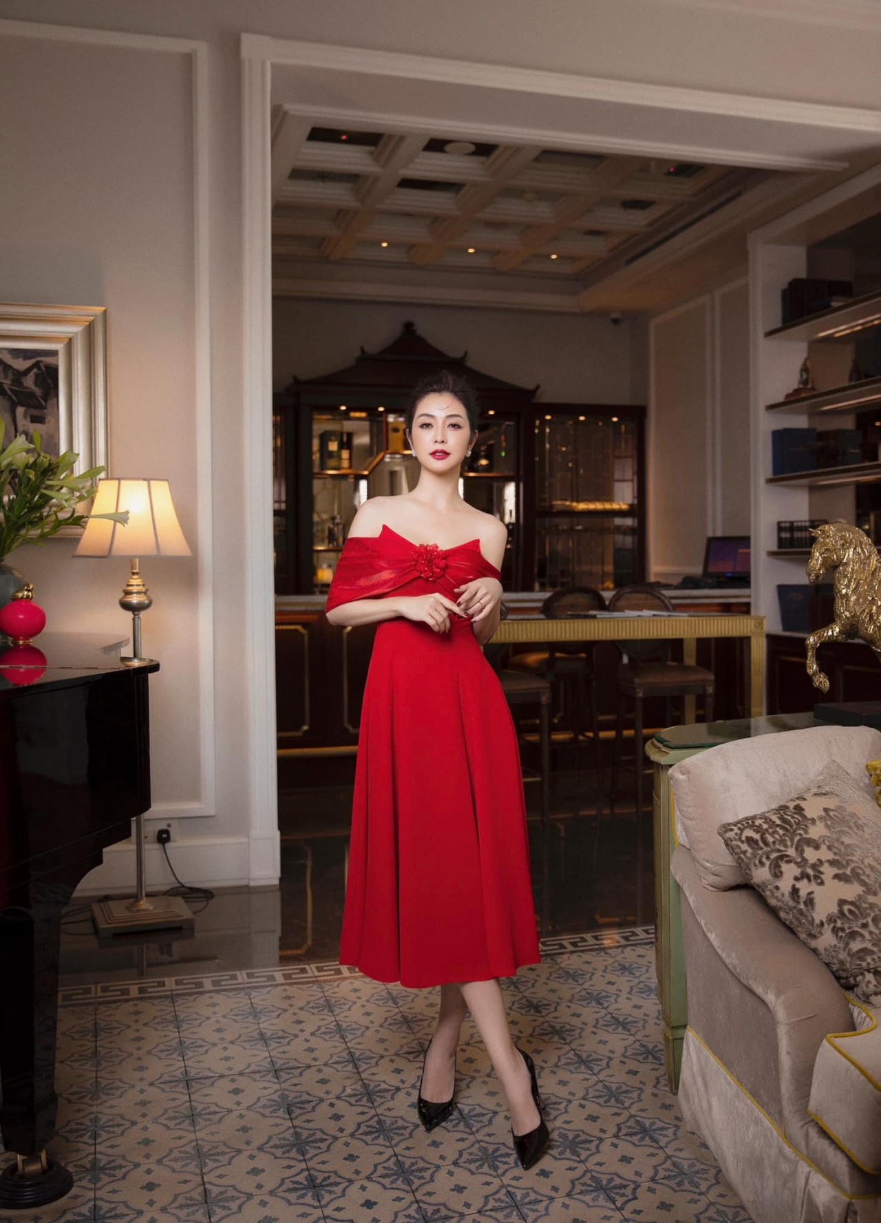 Hoa hậu Jennifer Phạm xinh đẹp trong bộ ảnh thời trang