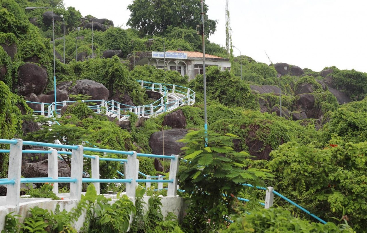 Những cung đường ngoạn mục trên mạn đồi Tức Dụp Những cung đường ngoạn mục trên mạn đồi Tức Dụp