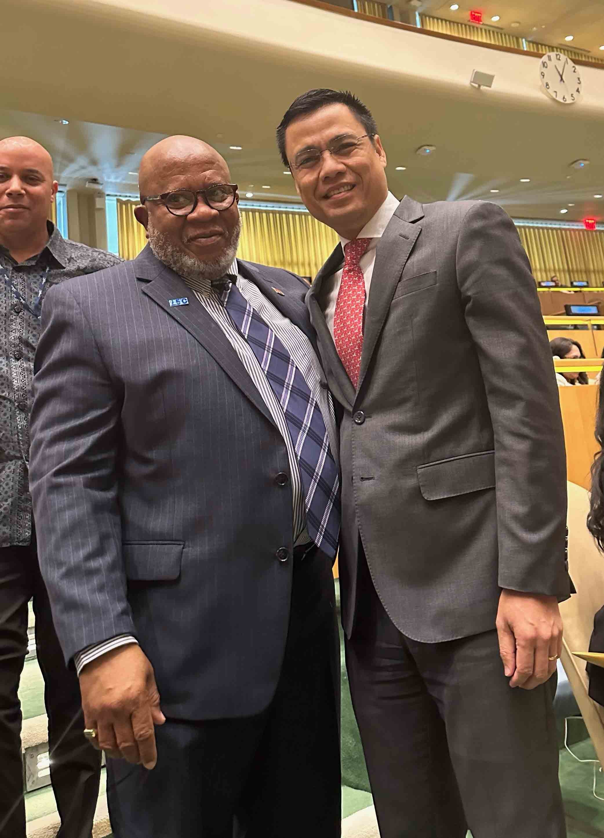 Việt Nam chúc mừng tân Chủ tịch Đại hội đồng Liên hợp quốc Khóa 78 Việt Nam chúc mừng tân Chủ tịch Đại hội đồng Liên hợp quốc Khóa 78