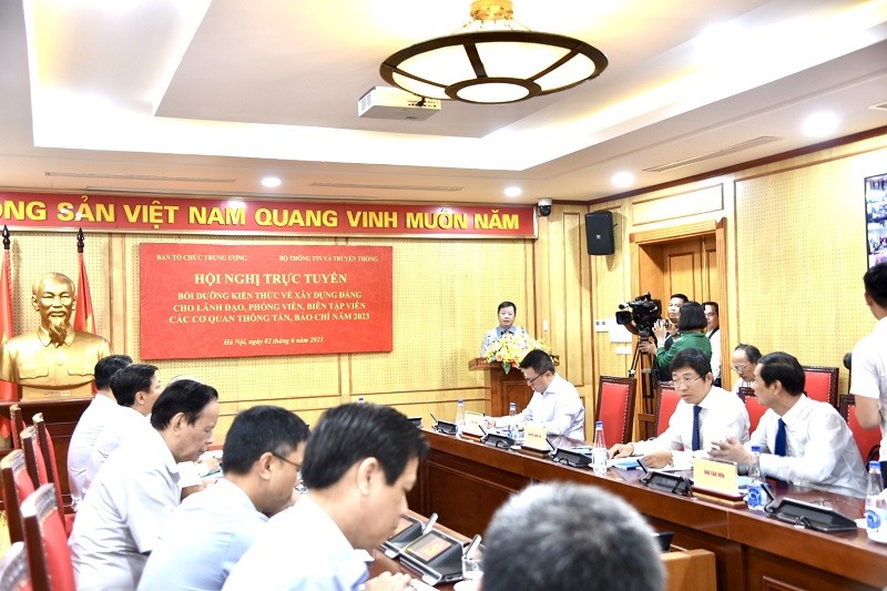 Viết về xây dựng Đảng cần sự mới mẻ và hấp dẫn Viết về xây dựng Đảng cần sự mới mẻ và hấp dẫn