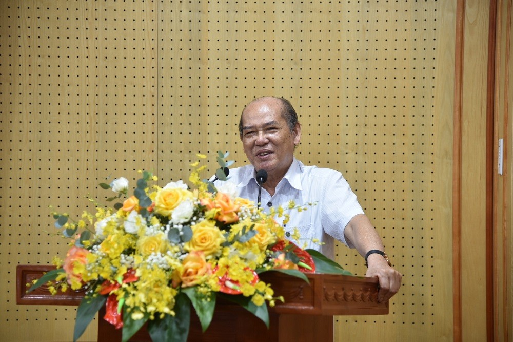 Viết về xây dựng Đảng cần sự mới mẻ và hấp dẫn Viết về xây dựng Đảng cần sự mới mẻ và hấp dẫn