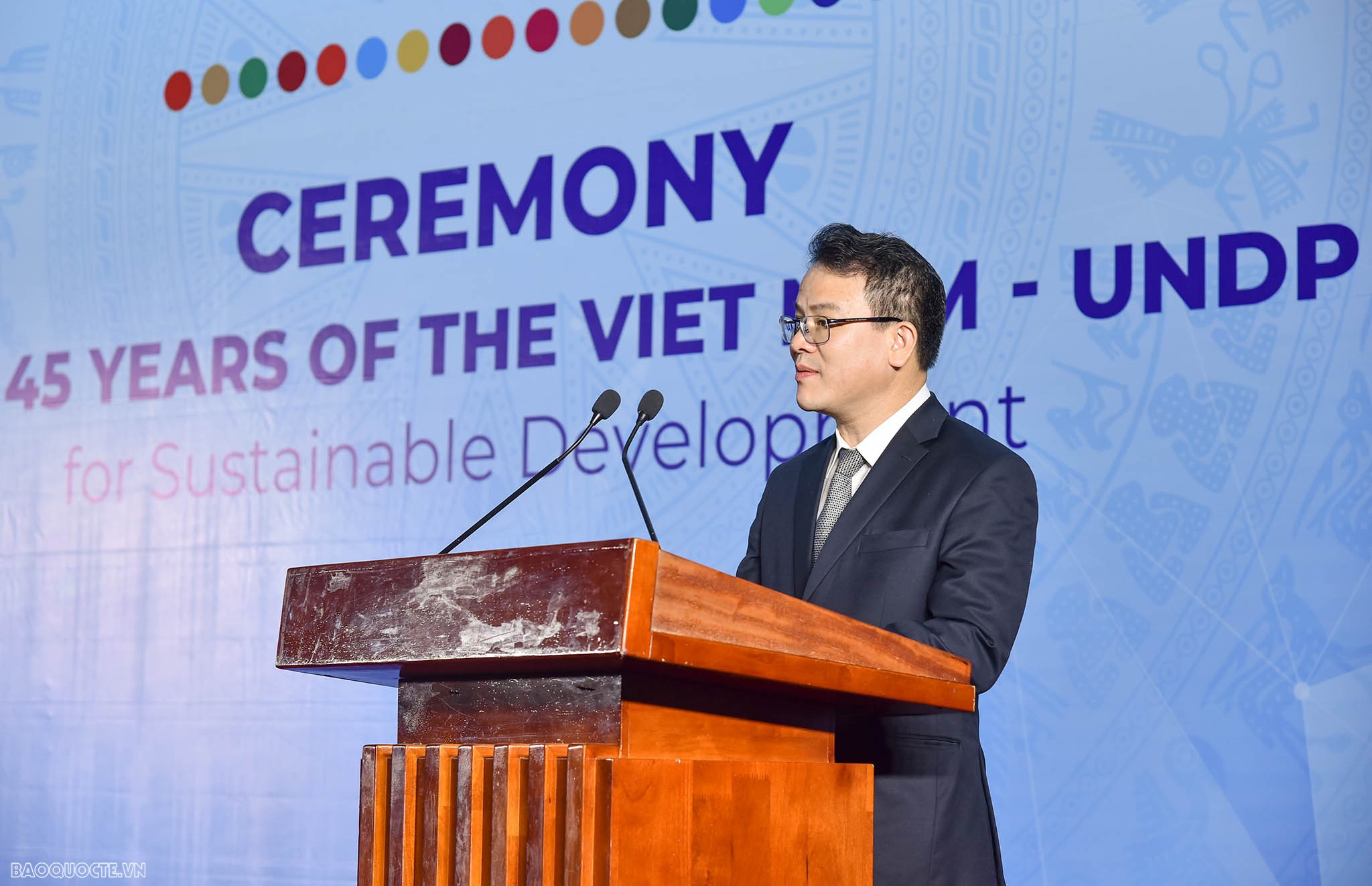 45 năm Việt Nam-UNDP: Từ những dự án 'cầm tay chỉ việc' đến là đối tác bền chặt 45 năm Việt Nam-UNDP: Từ những dự án 'cầm tay chỉ việc' đến là đối tác bền chặt