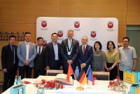 Đại sứ Vũ Quang Minh thăm, làm việc tại thành phố Cottbus, Đức