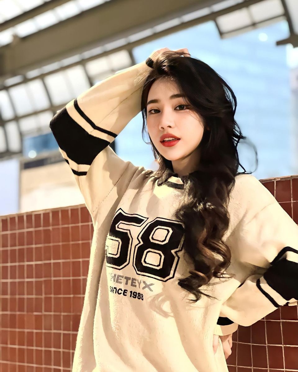 Nhan sắc quyến rũ của ...