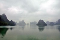 Dự báo: Vùng áp thấp trên vịnh Bắc Bộ khả năng mạnh thành áp thấp nhiệt đới; vùng ven biển Đông Bắc Bộ mưa vừa, mưa to và giông mạnh