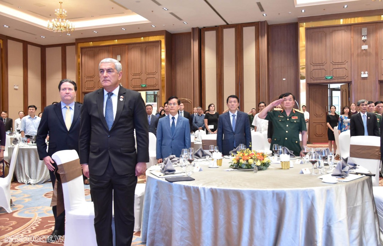 Kỷ niệm 50 năm thành lập MIA và 35 năm triển khai hoạt động tìm kiếm quân nhân Mỹ mất tích Kỷ niệm 50 năm thành lập MIA và 35 năm triển khai hoạt động tìm kiếm quân nhân Mỹ mất tích