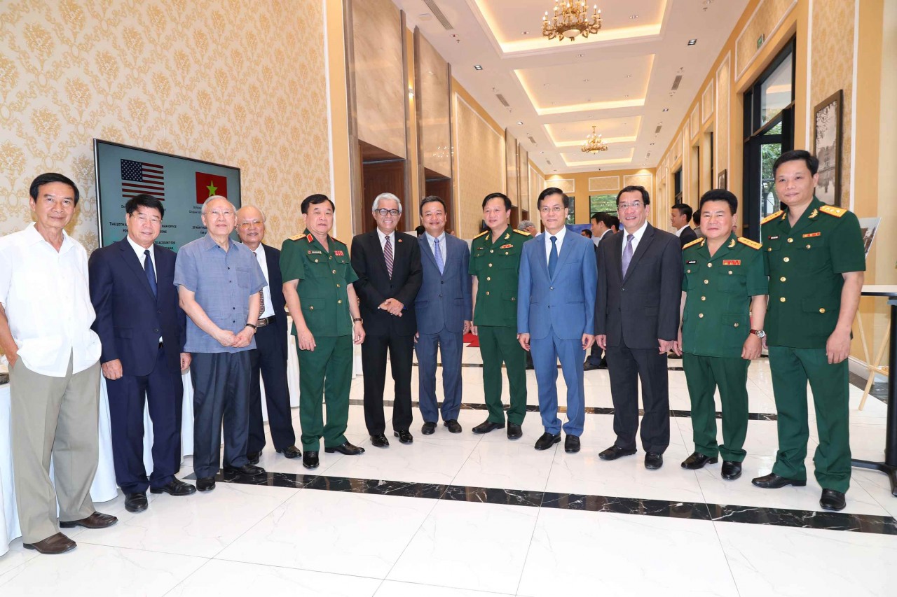 Kỷ niệm 50 năm thành lập MIA và 35 năm triển khai hoạt động tìm kiếm quân nhân Mỹ mất tích Kỷ niệm 50 năm thành lập MIA và 35 năm triển khai hoạt động tìm kiếm quân nhân Mỹ mất tích