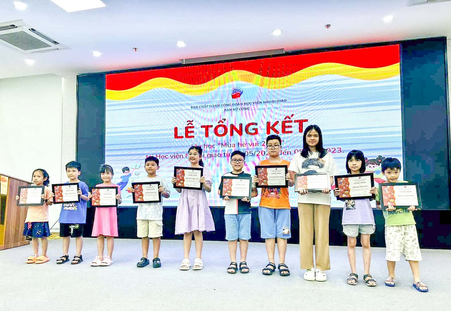 'Mùa Hè vui 2023' cùng con em cán bộ, nhân viên Học viện Ngoại giao