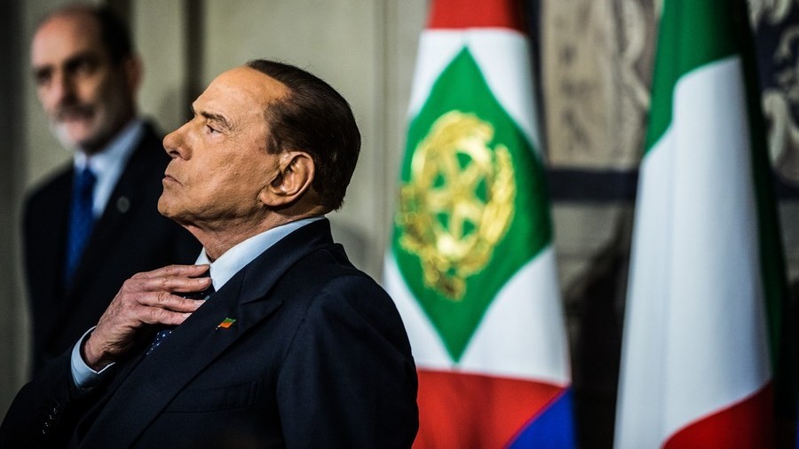 cuu thu tuong silvio berlusconi qua doi italy cong bo thoi diem quoc tang nhieu nuoc chia buon