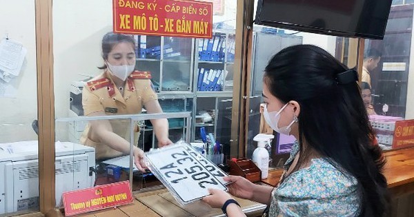 Mức thu lệ phí cấp biển số xe ô tô, xe máy mới nhất năm 2023 Mức thu lệ phí cấp biển số xe ô tô, xe máy mới nhất năm 2023