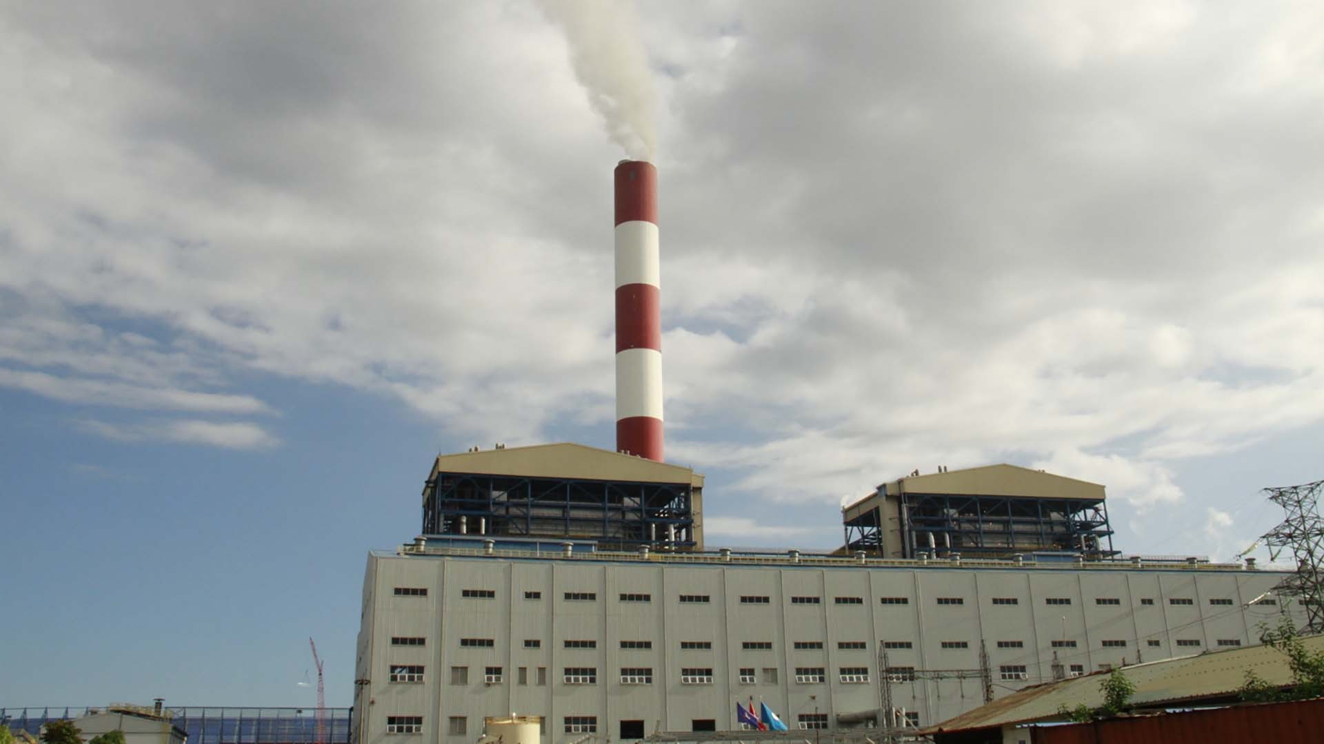 NMNĐ Thái Bình 2 đang nỗ lực sản xuất, góp phần bù lượng điện thiếu hụt cho miền Bắc. (Nguồn: PVN) NMNĐ Thái Bình 2 đang nỗ lực sản xuất, góp phần bù lượng điện thiếu hụt cho miền Bắc. (Nguồn: PVN)