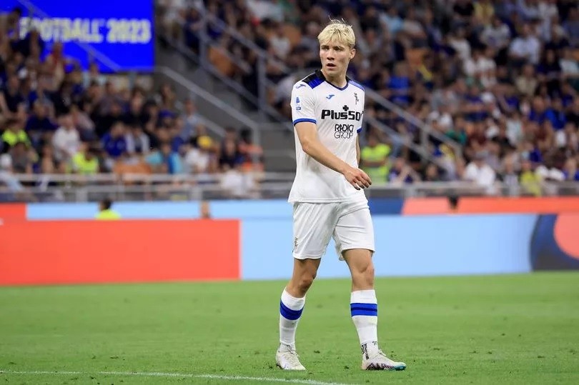 Chuyển nhượng cầu thủ Ngoại hạng Anh: PSG nối đàm phán Harry Kane; Man City giữ chân Bernardo Silva; Arsenal tiếp cận Kai Havertz; MU tính đón Gravenb Chuyển nhượng cầu thủ Ngoại hạng Anh: PSG nối đàm phán Harry Kane; Man City giữ chân Bernardo Silva; Arsenal tiếp cận Kai Havertz; MU tính đón Gravenb