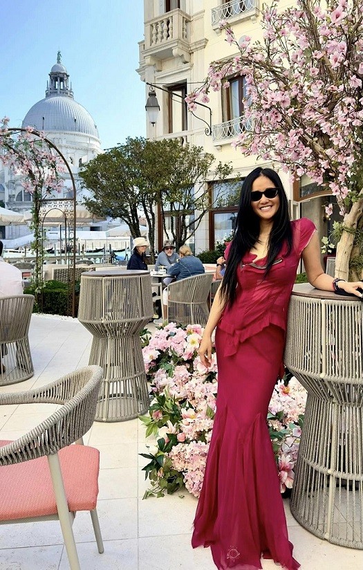 Hoa hậu Hà Kiều Anh và ca sĩ Hồng Nhung