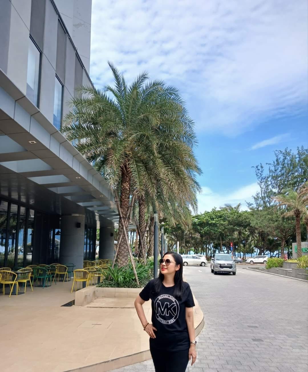 Nhan sắc 'người đẹp Tây đô' Việt Trinh bây giờ ra sao?