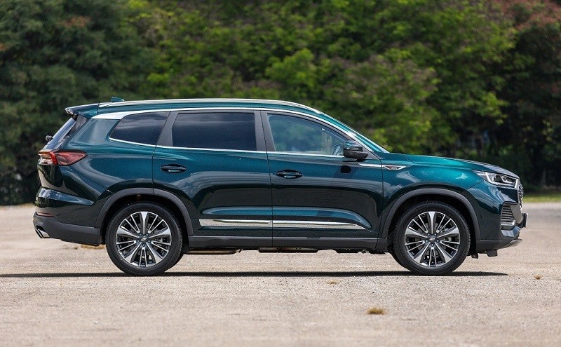 Chery Tiggo 8 Pro Max có chiều dài cơ sở lên tới 2.710 mm. Chery Tiggo 8 Pro Max có chiều dài cơ sở lên tới 2.710 mm.