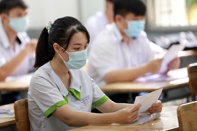 Bổ sung quy định dùng chứng chỉ miễn thi ngoại ngữ trong kỳ thi THPT Bổ sung quy định dùng chứng chỉ miễn thi ngoại ngữ trong kỳ thi THPT