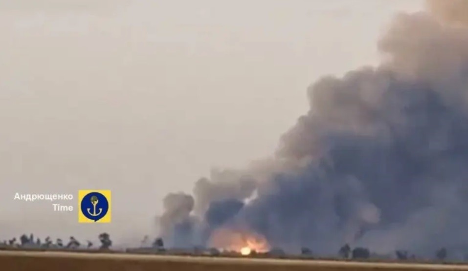 Ukraine thông báo phá hủy kho đạn quan trọng của Nga ở Kherson; VSU dồn lực lượng phản công ở hướng Zaporizhzhia Ukraine phá hủy kho đạn quan trọng của Nga ở Kherson; VSU dồn lực lượng phản công ở hướng Zaporizhzhia