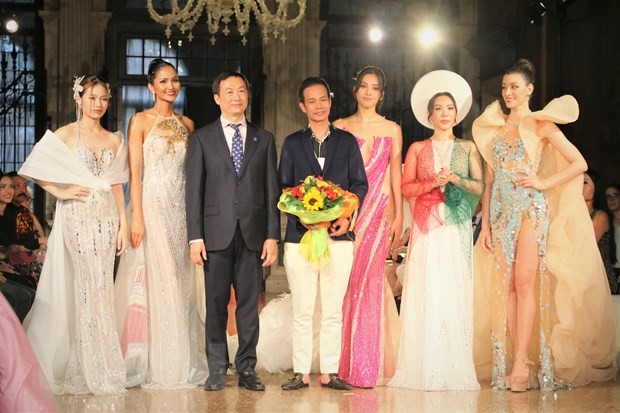 Hoạt động giao lưu văn hóa ý nghĩa trong khuôn khổ Năm Việt Nam-Italy 2023 Hoạt động giao lưu văn hóa ý nghĩa trong khuôn khổ Năm Việt Nam-Italy 2023