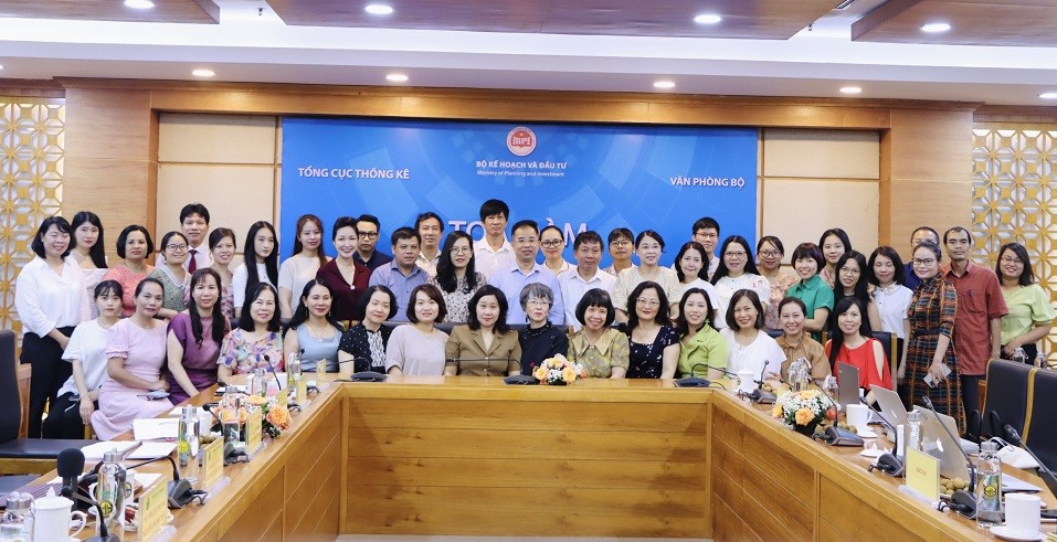 Nâng cao chất lượng thông tin thống kê, tuân thủ chuẩn mực quốc tế Nâng cao chất lượng thông tin thống kê, tuân thủ chuẩn mực quốc tế