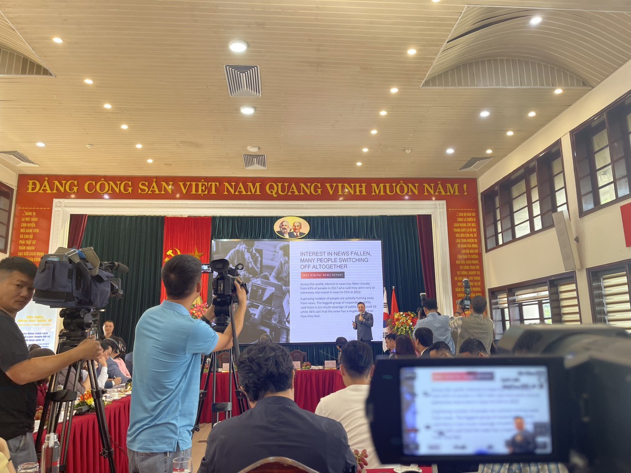 Cần tăng cường sự lãnh đạo của Đảng và quản lý Nhà nước đối với hoạt động báo chí trong đấu tranh bảo vệ nền tảng tư tưởng của Đảng. (Nguồn: tuyengiao) Cần tăng cường sự lãnh đạo của Đảng và quản lý Nhà nước đối với hoạt động báo chí trong đấu tranh bảo vệ nền tảng tư tưởng của Đảng. (Nguồn: tuyengiao)