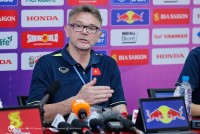 HLV Philippe Troussier đang sở hữu tất cả các cầu thủ xuất sắc nhất của tuyển Việt Nam