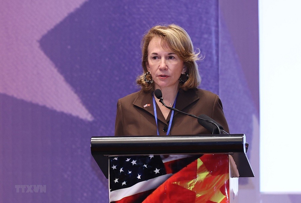 (06.25) Bà Virginia Foote, Phó Chủ tịch AMCHAM. (Nguồn: TTXVN)