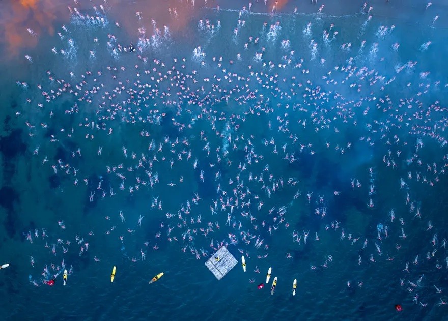 Ảnh ấn tượng (19-25/6): Wagner nổi loạn, Tổng thống Nga Putin nói về kẻ phản bội; lính Ukraine tìm mảnh vỡ tên lửa, Mỹ-Trung cải thiện quan hệ