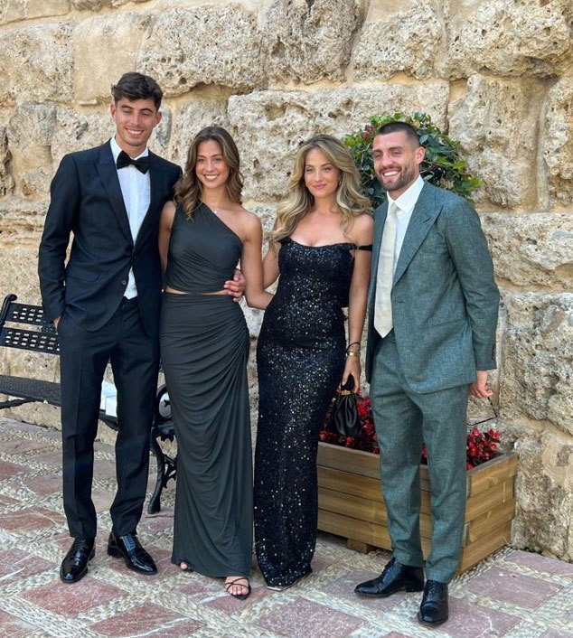 Chelsea: Thủ môn Kepa Arrizabalaga và bạn gái Hoa hậu tổ chức đám cưới tại quê nhà Tây Ban Nha