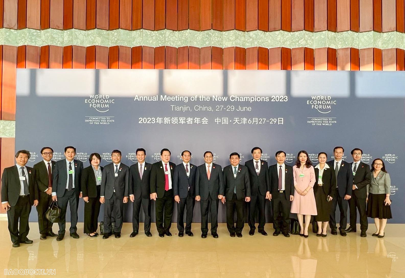 Những hình ảnh ấn tượng của Thủ tướng Phạm Minh Chính trong chuyến thăm Trung Quốc và dự Hội nghị WEF Thiên Tân