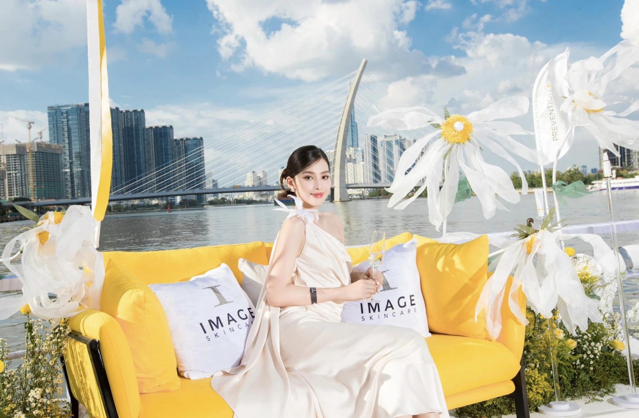 Hoa hậu Trần Tiểu Vy Hoa hậu Trần Tiểu Vy