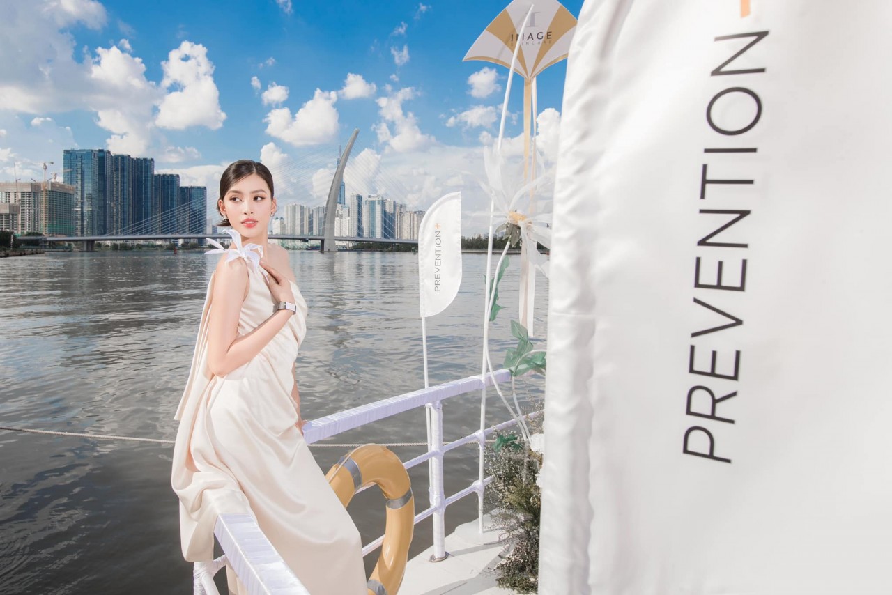 Hoa hậu Trần Tiểu Vy Hoa hậu Trần Tiểu Vy