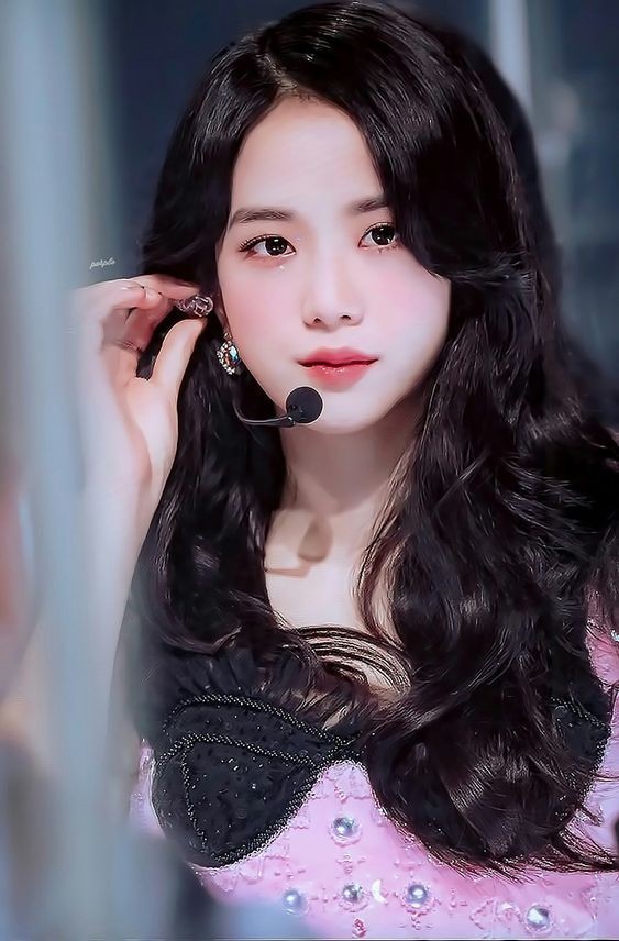 Nhan sắc 'chị cả' Jisoo nhóm nhạc BlackPink Nhan sắc 'chị cả' Jisoo nhóm nhạc BlackPink