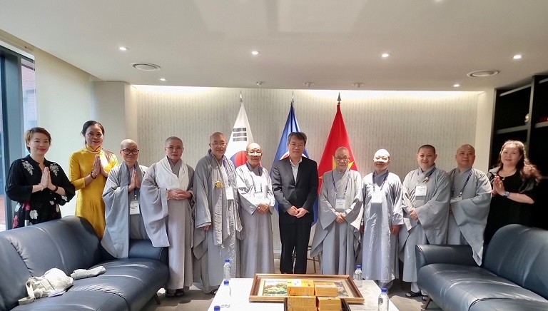 Phật giáo thúc đẩy mối quan hệ tốt đẹp giữa Việt Nam và Hàn Quốc Phật giáo thúc đẩy mối quan hệ tốt đẹp giữa Việt Nam và Hàn Quốc