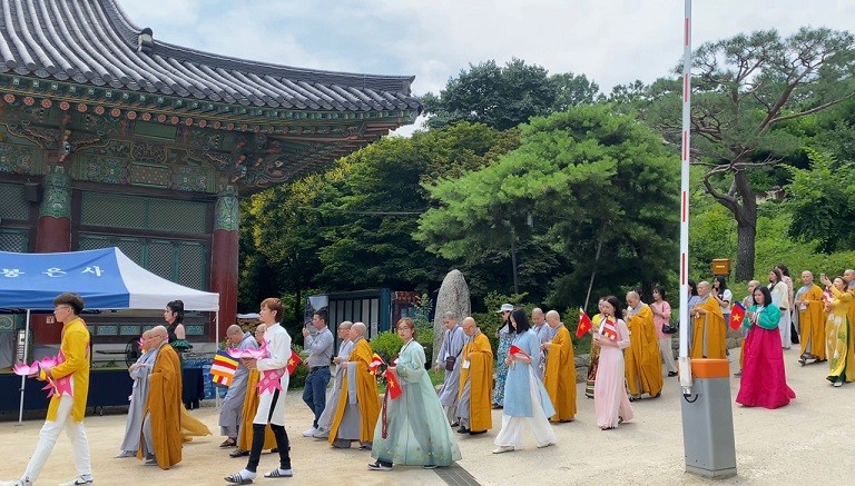 Phật giáo thúc đẩy mối quan hệ tốt đẹp giữa Việt Nam và Hàn Quốc Phật giáo thúc đẩy mối quan hệ tốt đẹp giữa Việt Nam và Hàn Quốc