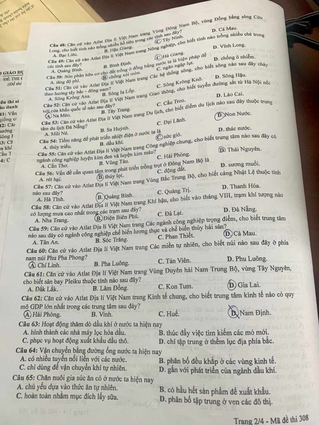 Đề thi chính thức môn Địa lý thi tốt nghiệp THPT 2023 Đề thi chính thức môn Địa lý thi tốt nghiệp THPT 2023