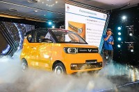 Cập nhật bảng giá lăn bánh Wuling HongGuang Mini EV vừa ra mắt