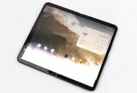 Smartphone Pixel Fold gập của Google bị lỗi sau khi vừa mở bán