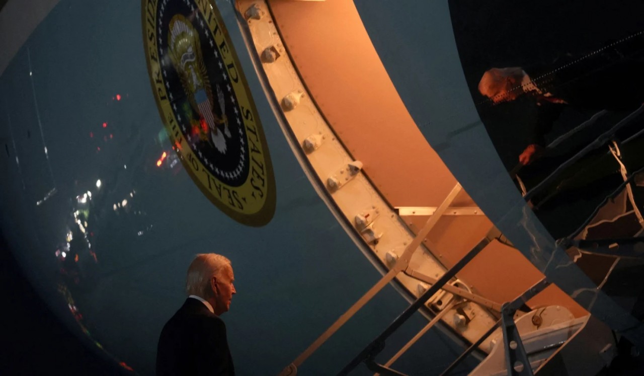 Ảnh ấn tượng (26/6 2/7): Tổng thống Nga Putin cảm ơn vì ngăn ‘cuộc nội chiến’, Ukraine bắn pháo phản lực huyền thoại thời Liên Xô, cháy rừng ở Canada