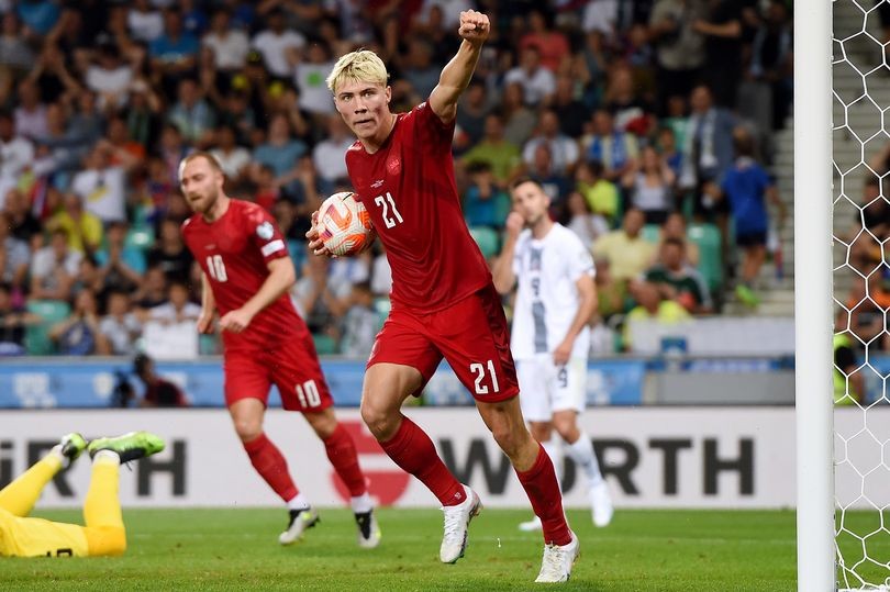 : Mason Mount kiểm tra y tế; Al Nassr mời De Gea; qua tâm Rasmus Hojlund;